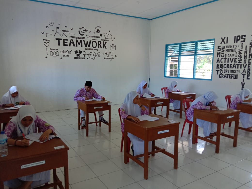 ILMU sebagai lentera